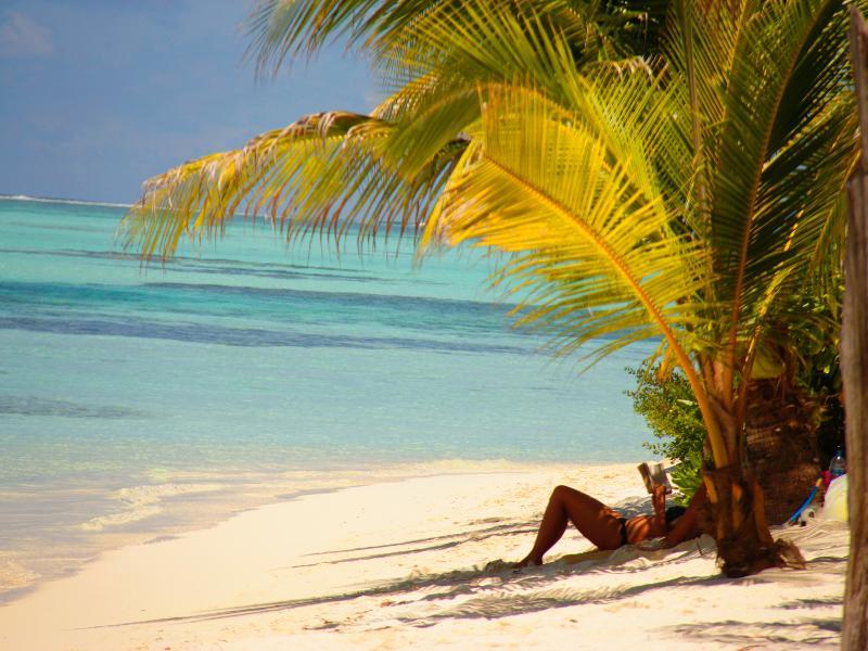 Arena Lodge Sky Maafushi Eksteriør billede