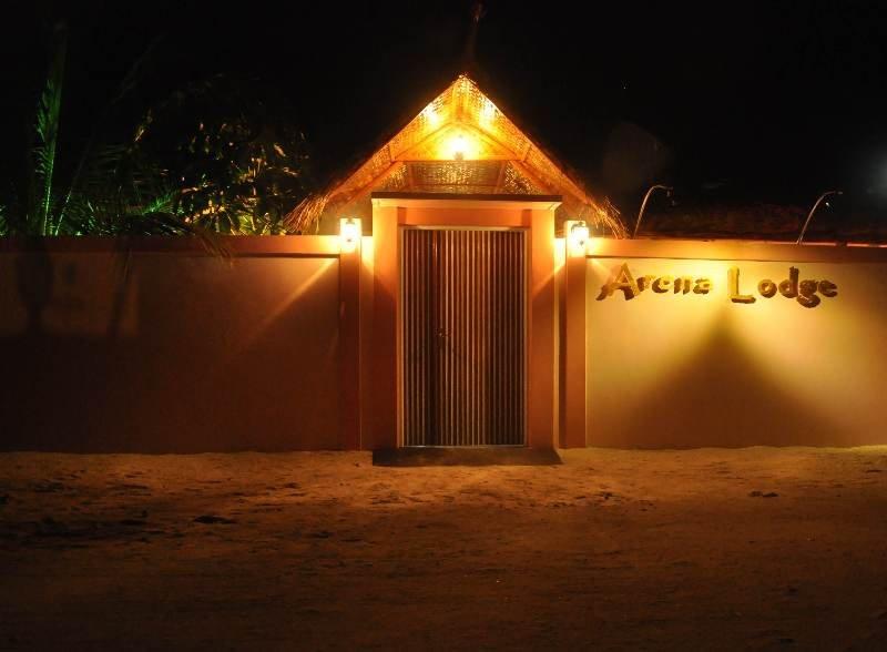 Arena Lodge Sky Maafushi Eksteriør billede